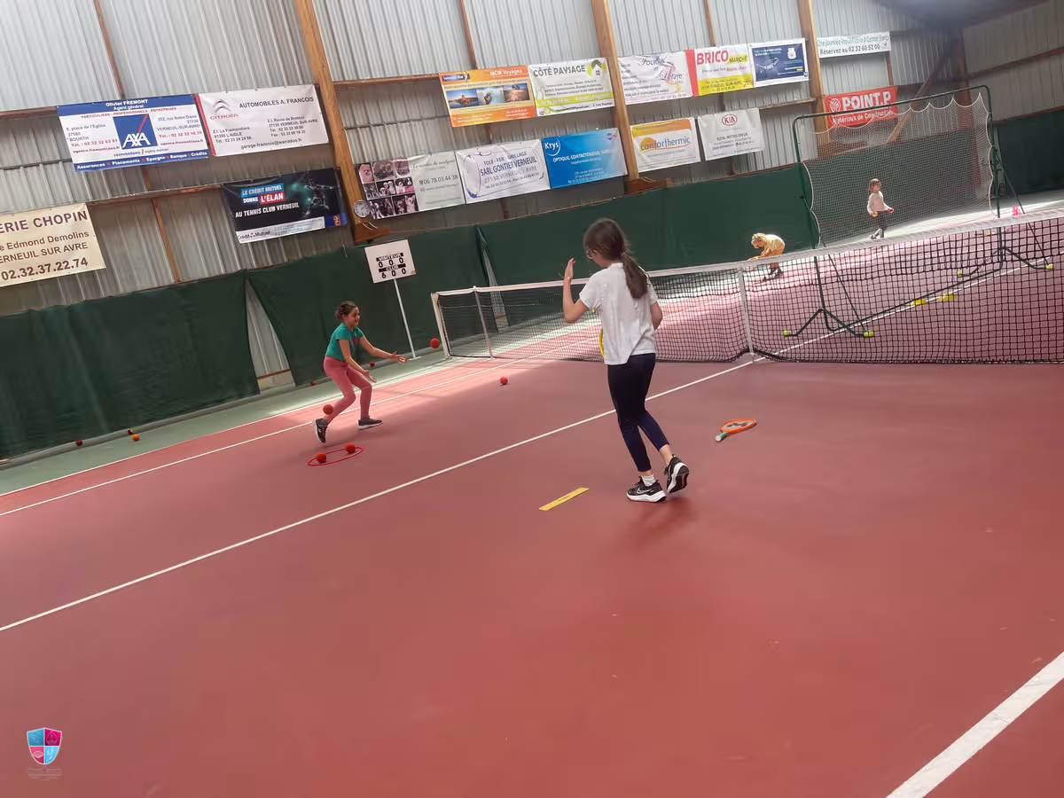 Initiation au tennis pour les élèves de CM1