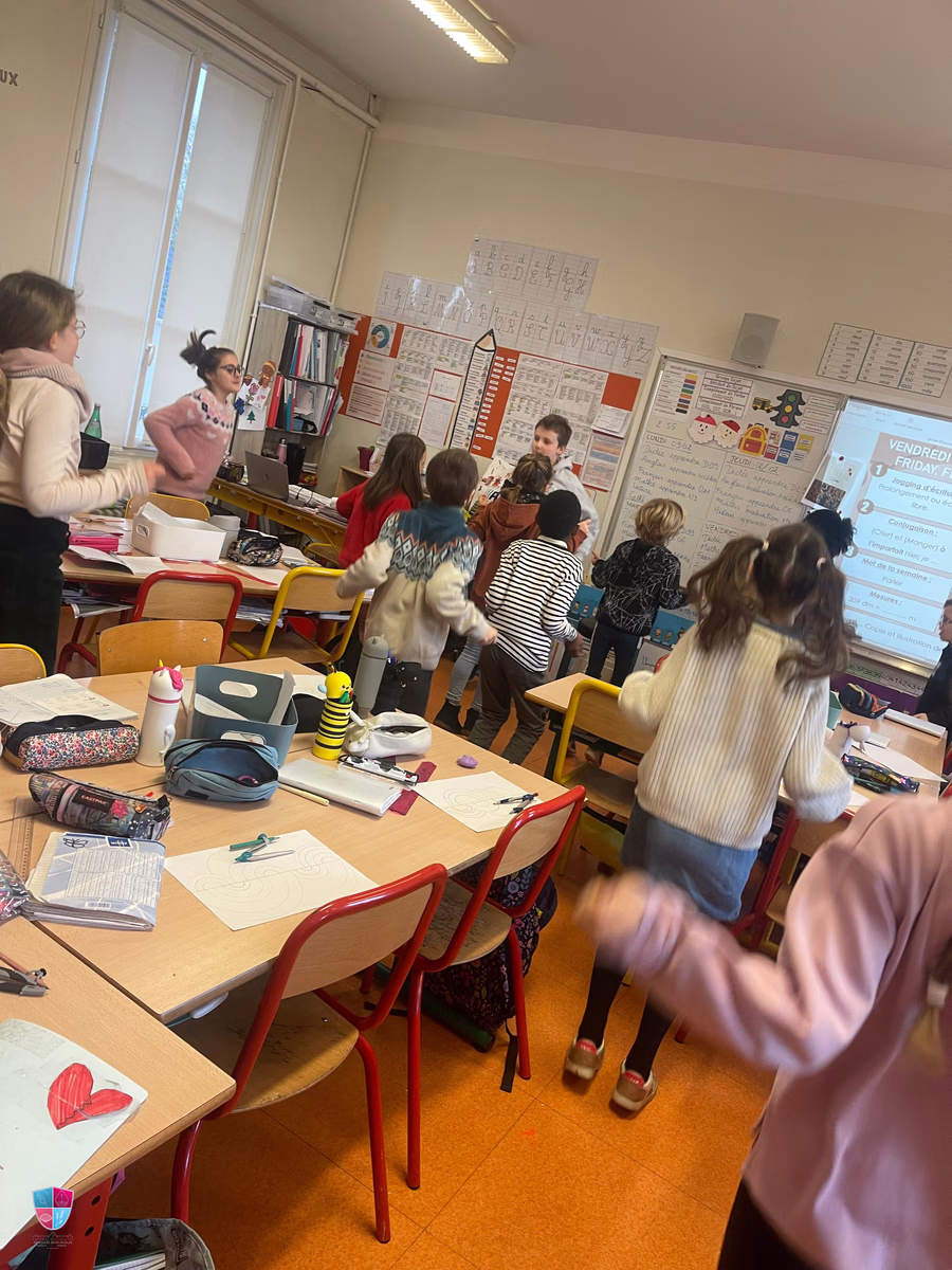Le réveil musical en CM1 : bien commencer la journée